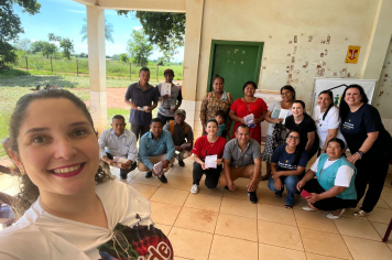Equipe do CREAS participa de roda de conversa sobre os tipos de violência contra mulheres na comunidade indígena
