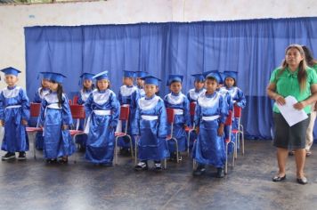 Prefeitura de Amambai promove formatura do PRÉ II e do 9º ano em celebração emocionante