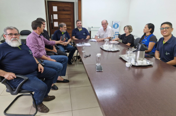 Prefeitura de Amambai firma parceria com a Missão Evangélica Caiuá para fortalecer gestão da Escola Mitã Rory
