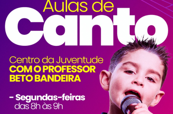 Centro da Juventude, da Prefeitura de Amambai, oferece aulas de canto com o professor Beto Bandeira