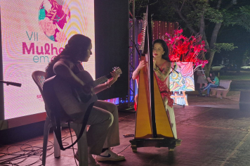Mulheres em Cena encanta Amambai com noite de arte e cultura