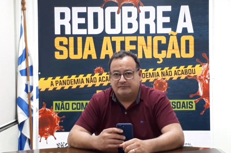 Prefeito Bandeira decide acatar Decreto Estadual e estabelece novas regras para realização de celebrações religiosas