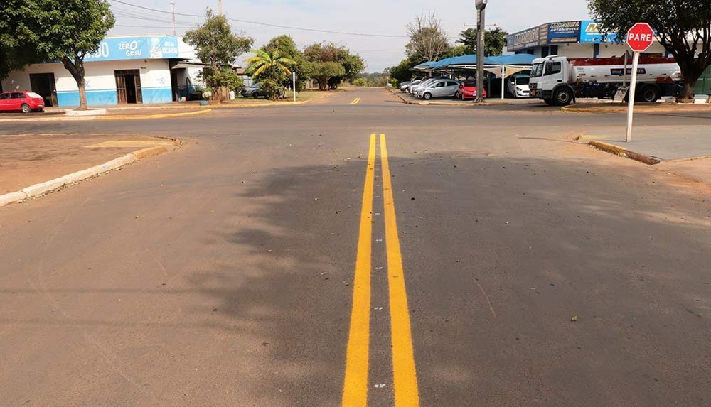 DETRAT e DETRAN recuperam sinalização vertical e horizontal da avenida Pedro Manvailer
