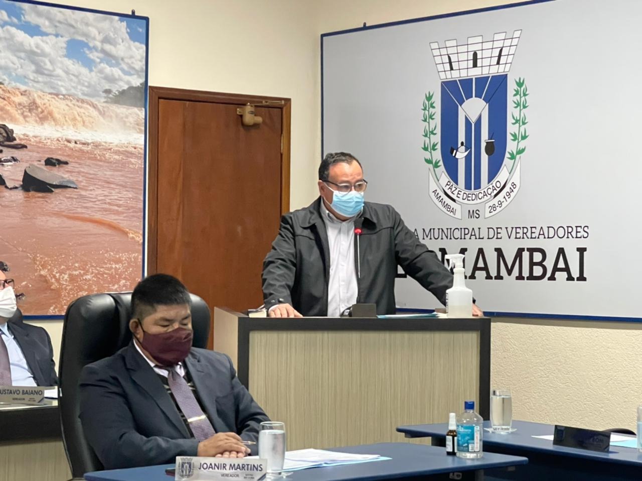 Prefeito Bandeira apresenta projeto habitacional inédito durante Sessão Legislativa