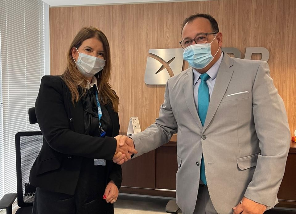 Direto de Brasília, prefeito Bandeira anuncia convênio que transformará a realidade urbana de Amambai
