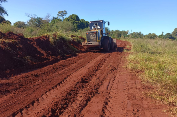 Prefeitura intensifica ações de recuperação em estradas e vias urbanas após fortes chuvas