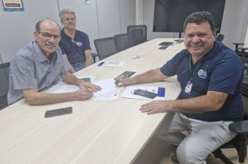 Prefeitura de Amambai assina convênio com Semadesc para fomento rural nas aldeias indígenas 