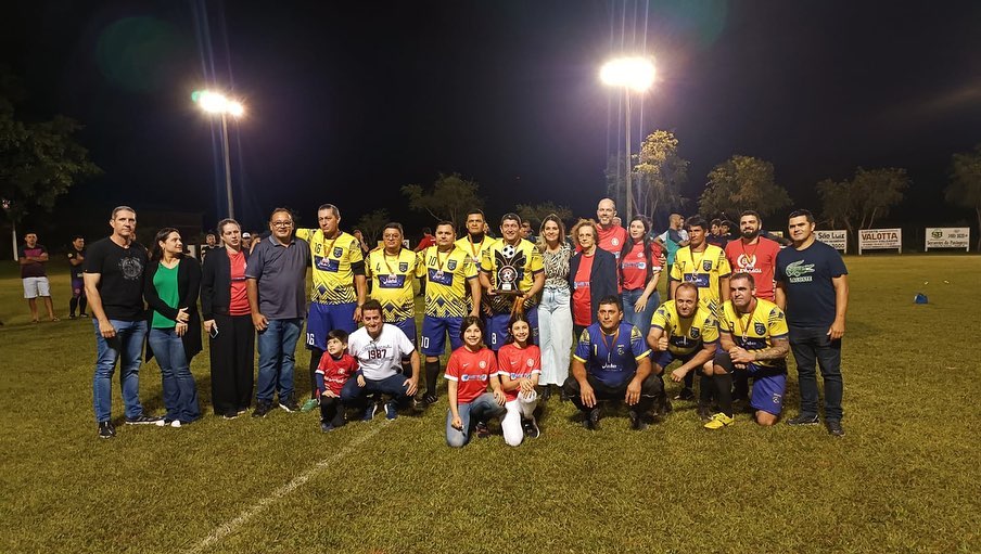 Tereré A é campeão da 1ª Copa Jamir Signori de Futebol Suíço Master em Amambai