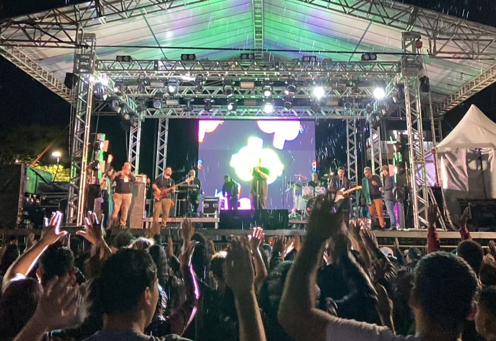 Fé e Louvor Marcam a 25ª Marcha para Jesus em Amambai