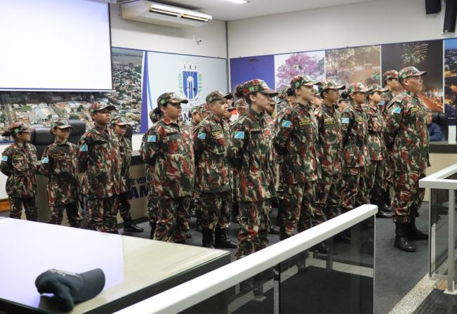 Projeto Florestinha realiza formatura e promoção de alunos em Amambai