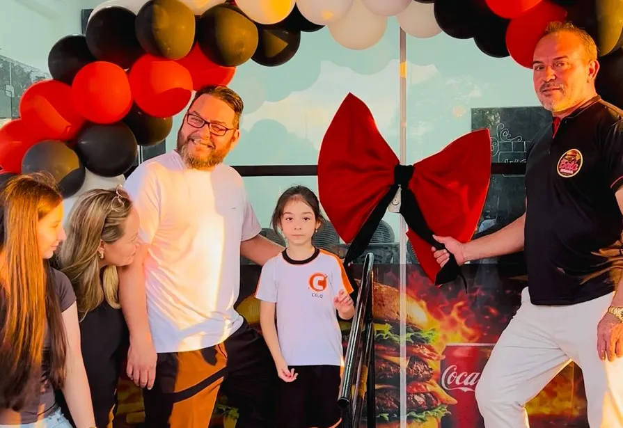 Bala Burguer inaugura segunda unidade e amplia opções de hambúrgueres e prensados